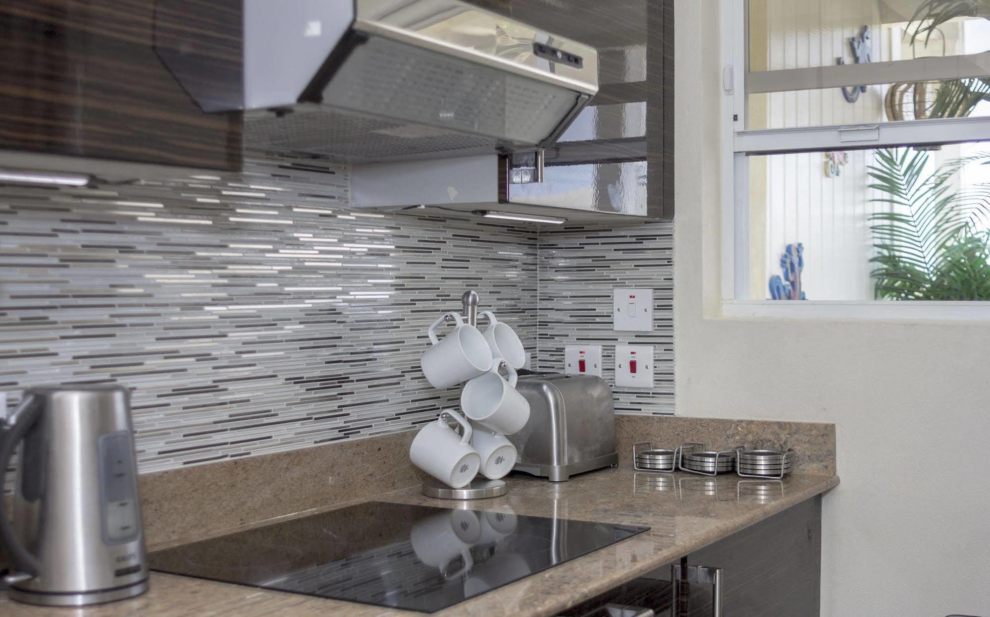 Lantana Barbados Condos Άγιος Ιάκωβος Εξωτερικό φωτογραφία